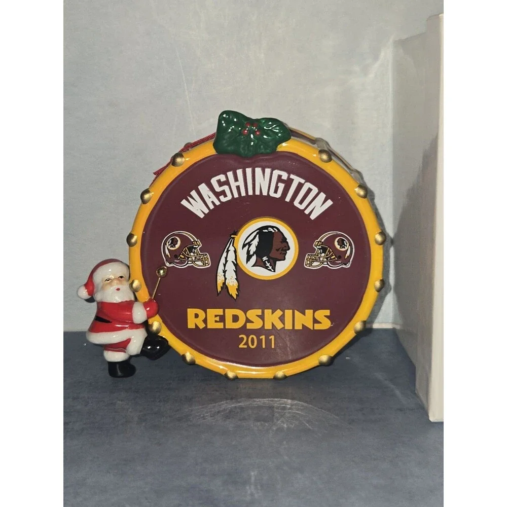 Danbury Mint Washington Redskins 2011 Christmas Drum  (T-1)